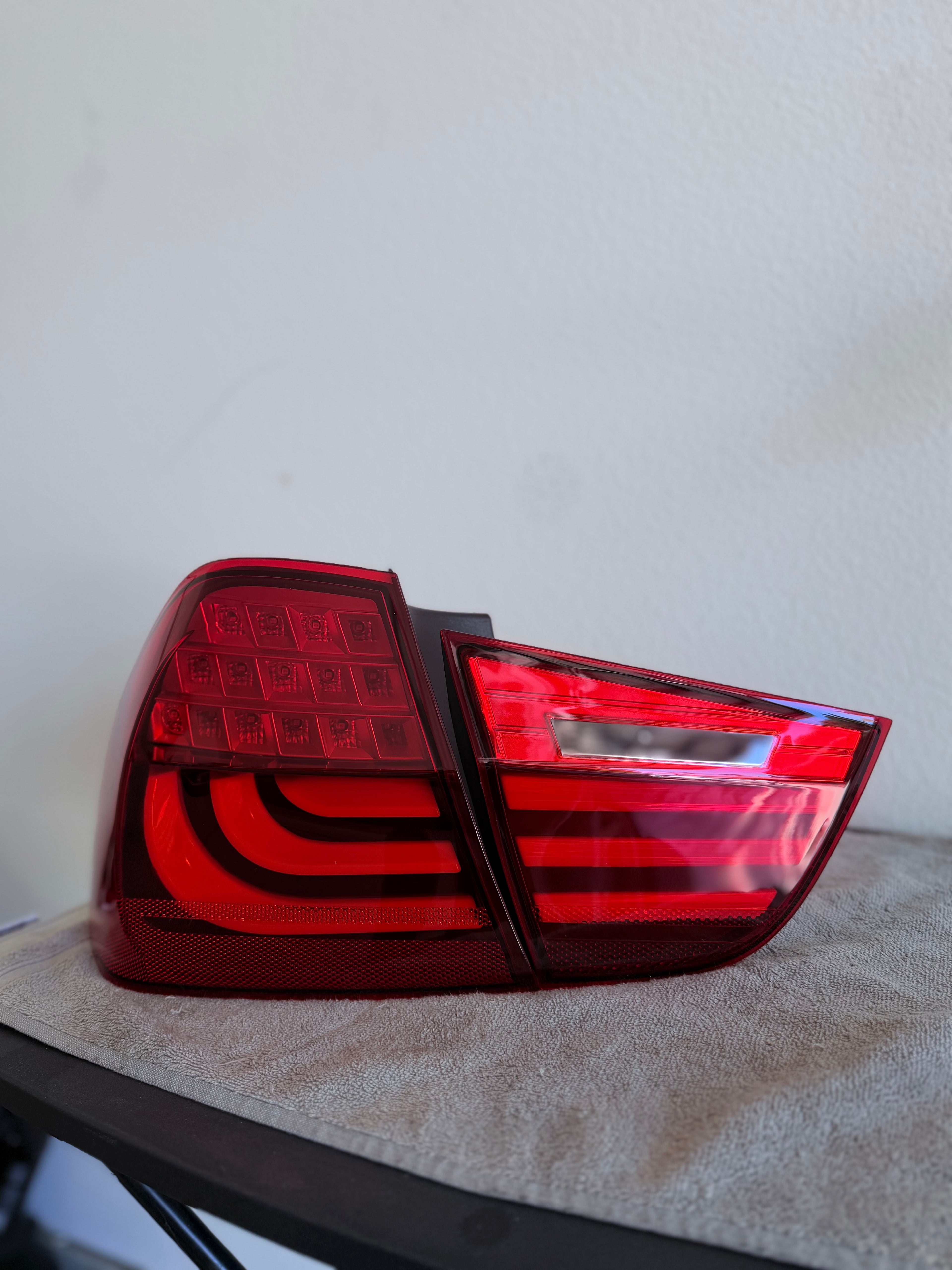 BMW LCI E90 updated style taillights